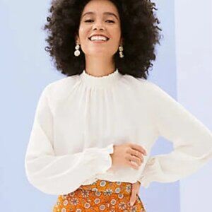 LOFT Outlet ~ new~ Ivory Smocked Long Raglan Sleeve Blouse in size Large